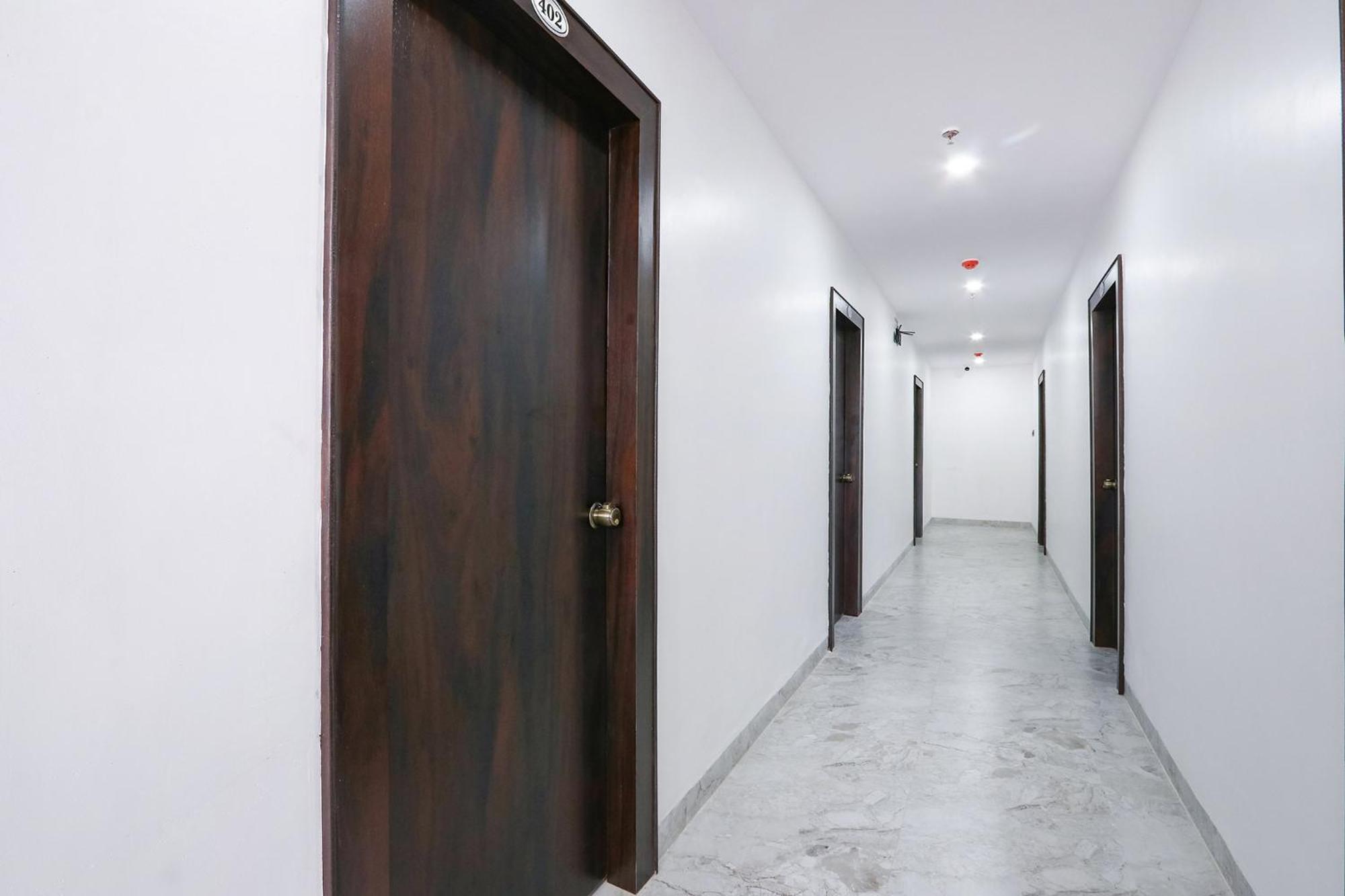 היידראבד Fabhotel Relax Inn מראה חיצוני תמונה