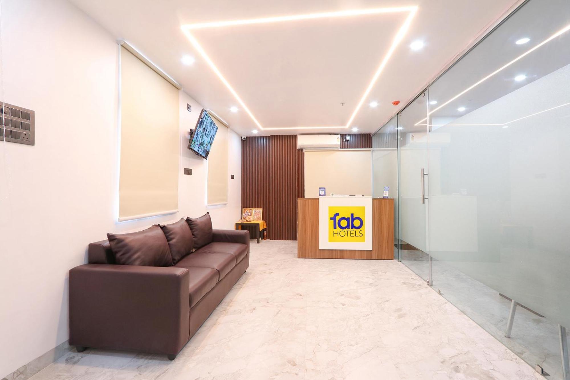 היידראבד Fabhotel Relax Inn מראה חיצוני תמונה